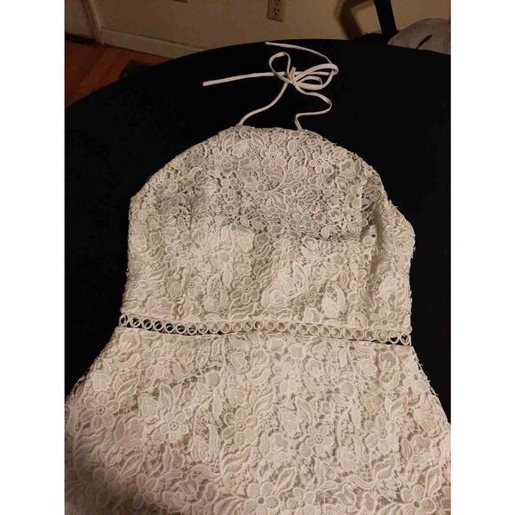 Small Karina Grimaldi Off White Lace Mini Dress  Christmas New Years Vacation - Picture 2 of 7